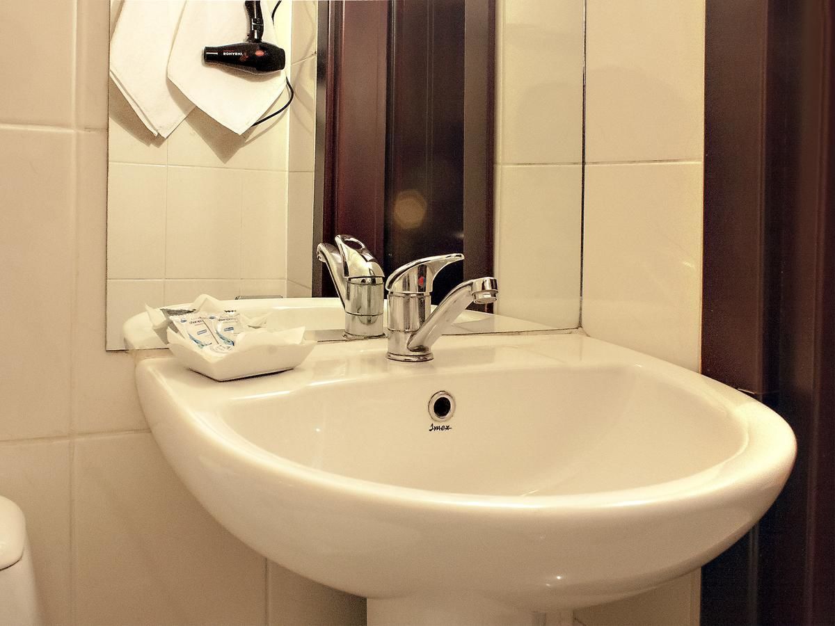 Отель Hotel Skip Тбилиси