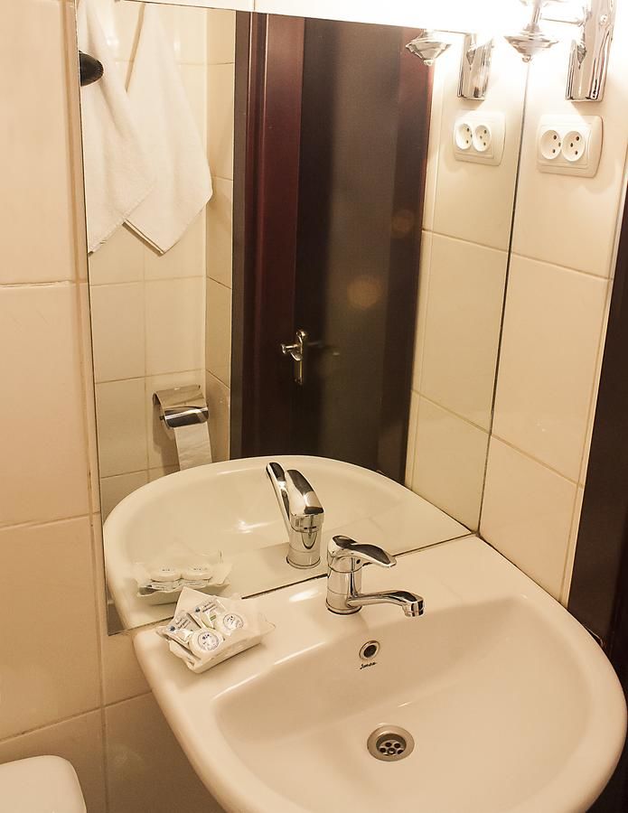 Отель Hotel Skip Тбилиси-17